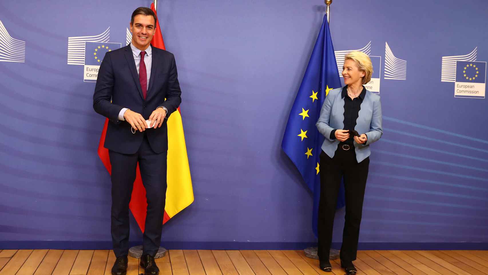 El presidente del Gobierno, Pedro Sánchez, durante su visita a la jefa de la Comisión, Ursula von der Leyen, este lunes en Bruselas