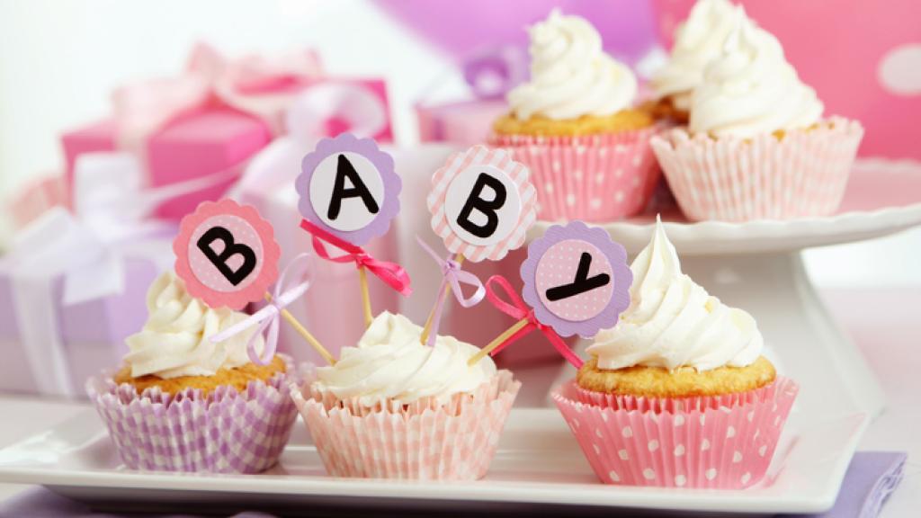 Todo lo que necesitas para organizar una baby shower.