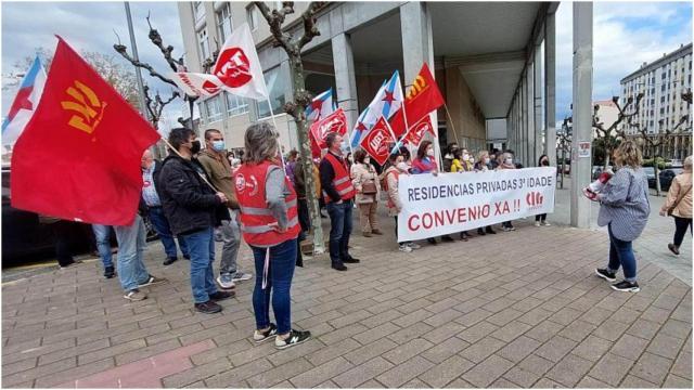 Concentración en DomusVi Esteiro.