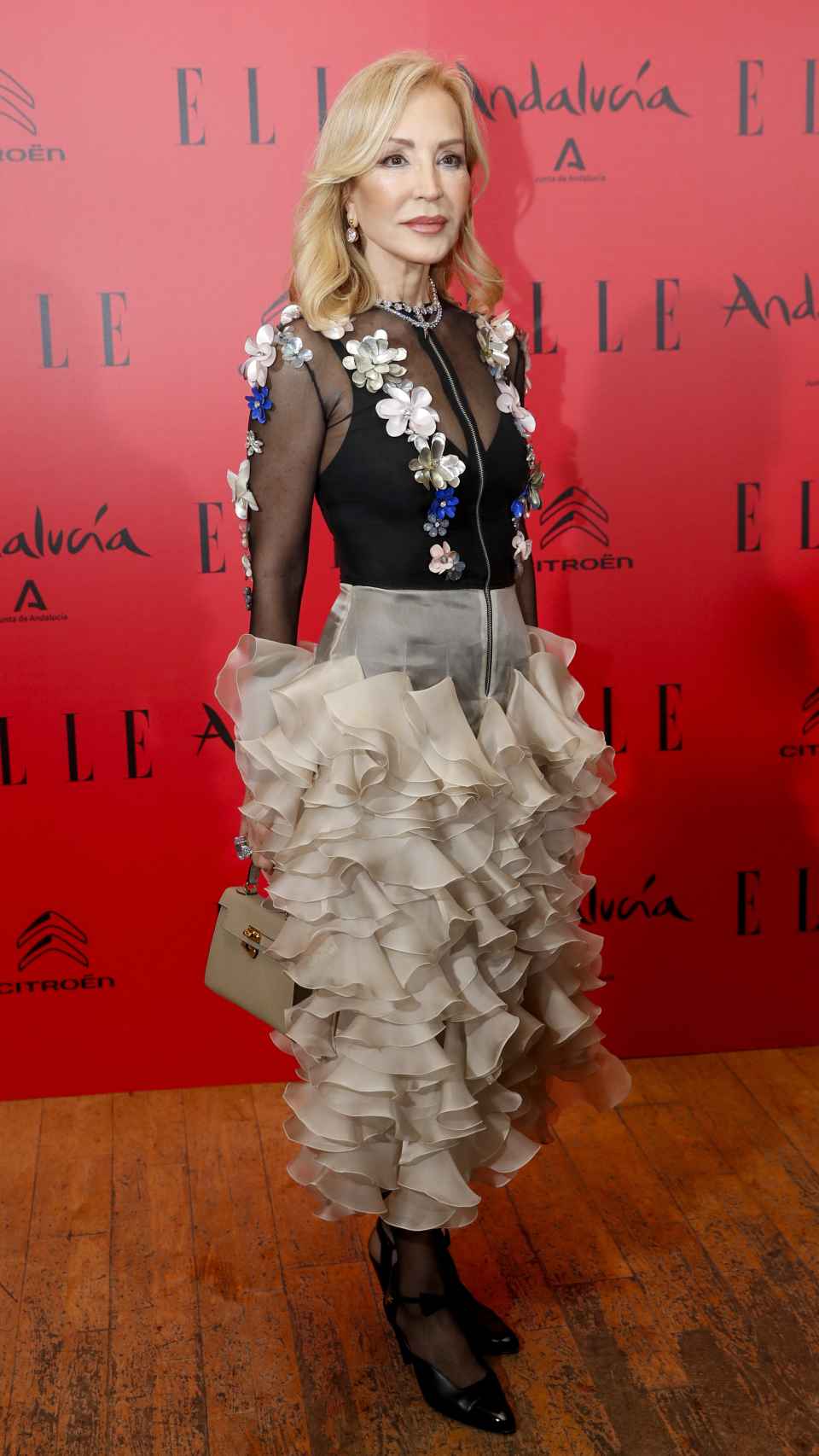 Carmen Lomana, vestida de Claro Couture en el evento de la revista 'Elle'.