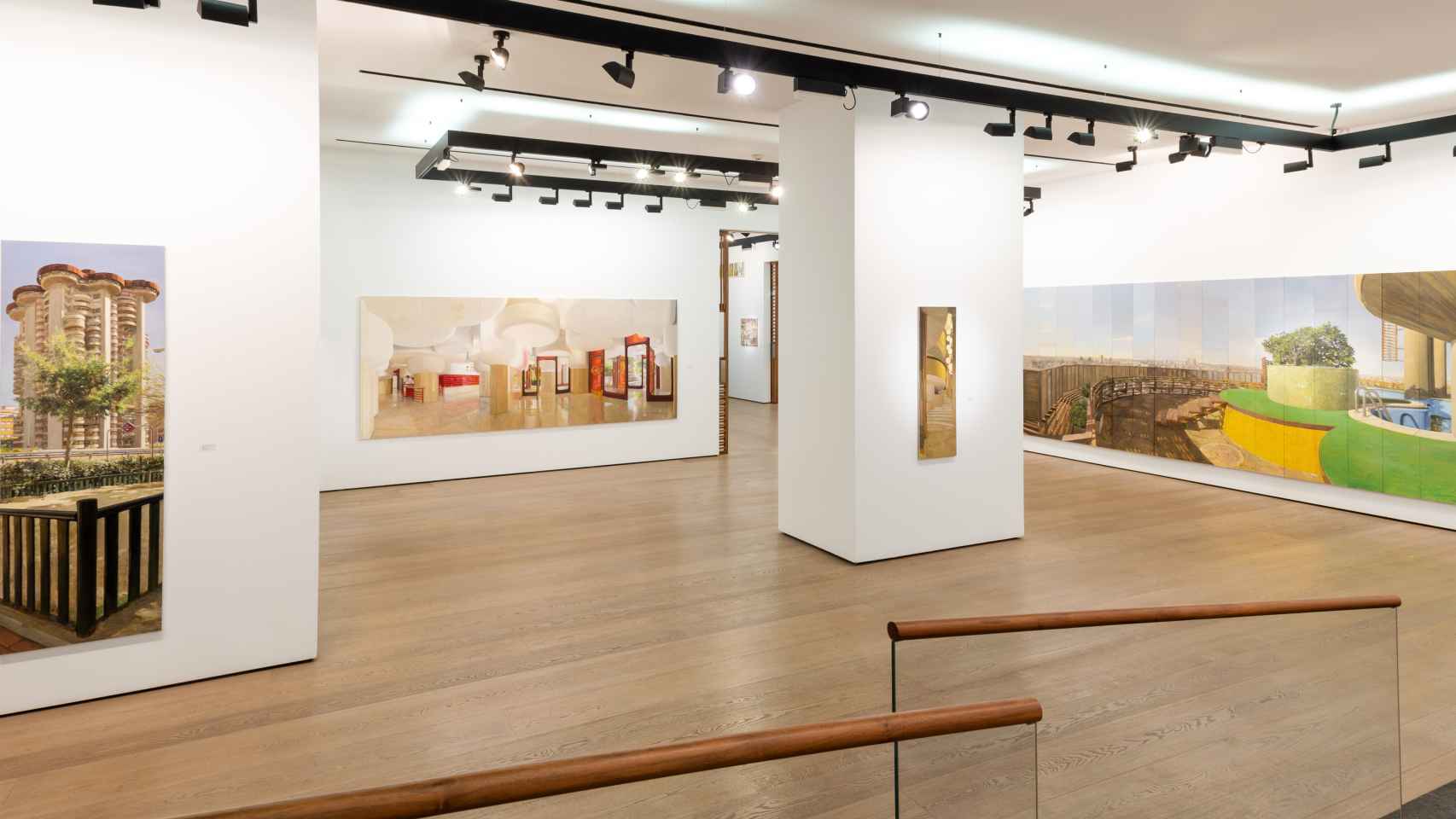 Vista de la exposición en la galería Fernández-Braso