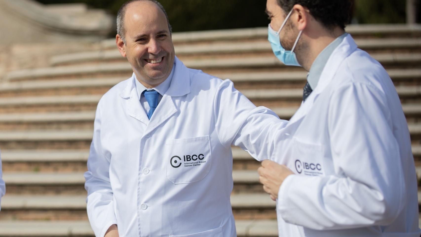 El director del International Breast Cancer Center (IBCC) y primer autor del ensayo clínico internacional Destiny Breast-03, Javier Cortés.