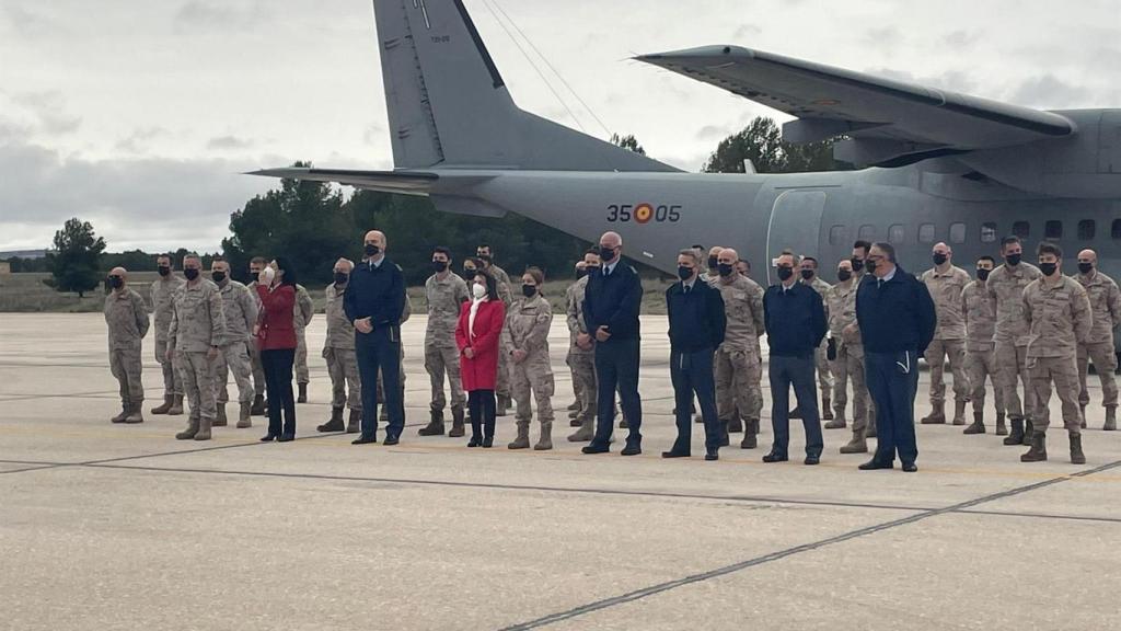 Visita de Margarita Robles a la base aérea de Los Llanos en Albacete. Foto: EP