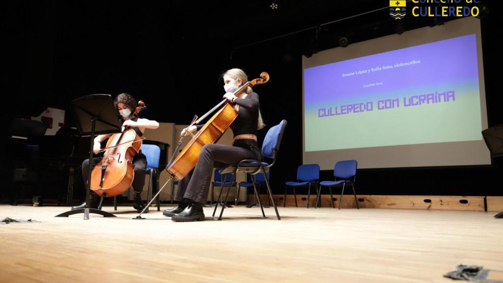 Un momento del concierto solidario celebrado ayer en Culleredo (A Coruña).