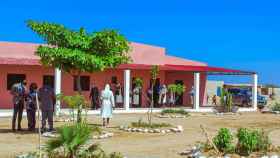Inauguración de la escuela de Kaleido en Angola.
