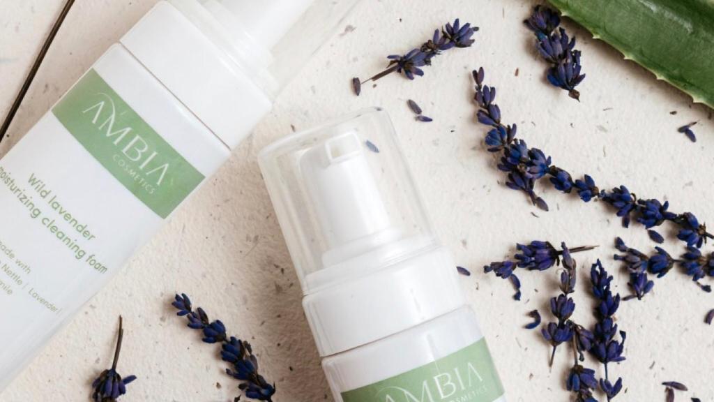 El nuevo limpiador de Ambia Cosmetics también hidrata la piel.