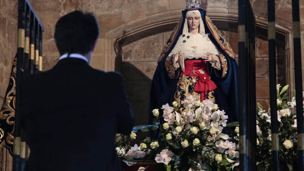 Veneración de la imagen de Nuestra Señora la Virgen de la Esperanza en la Iglesia de San Marcos / Ical