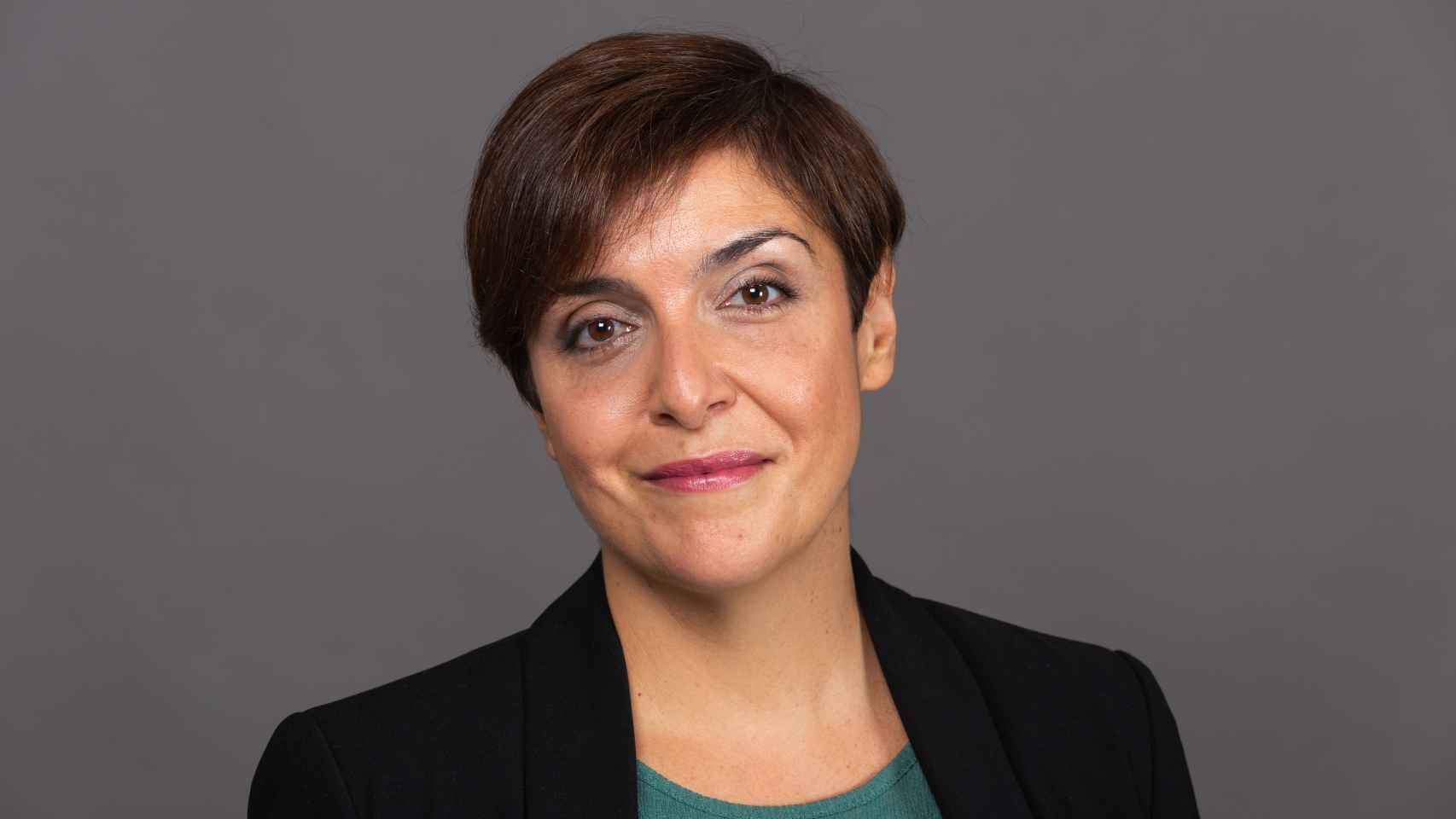 Almudena Alonso, directora sénior de Stakeholders Management en LLYC.