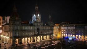 La plaza de María Pita de A Coruña durante la Hora del Planeta en 2022