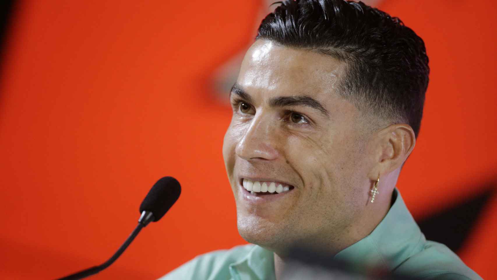 Cristiano Ronaldo, con la selección de Portugal en rueda de prensa
