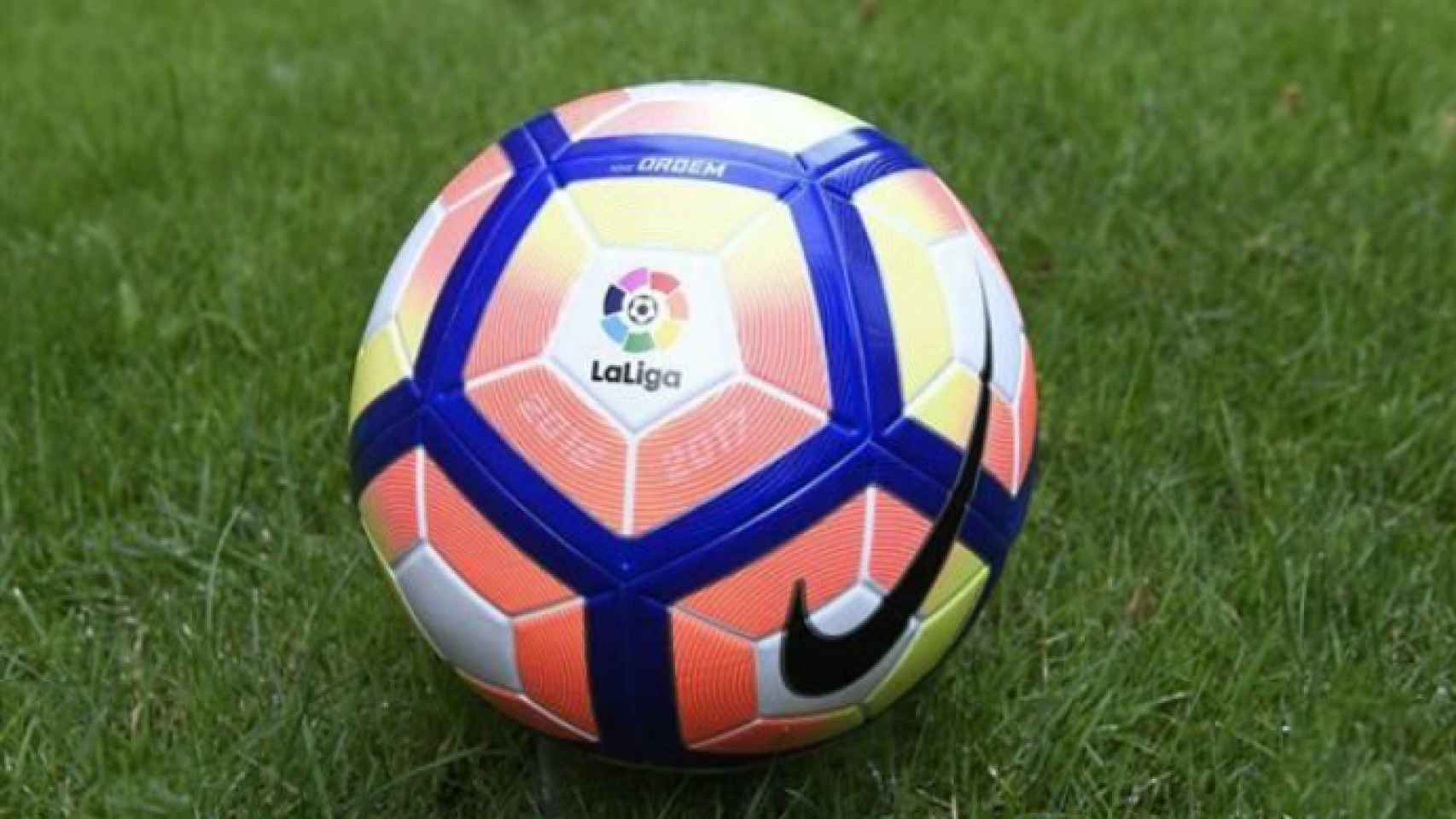 Un balón Nike de LaLiga.