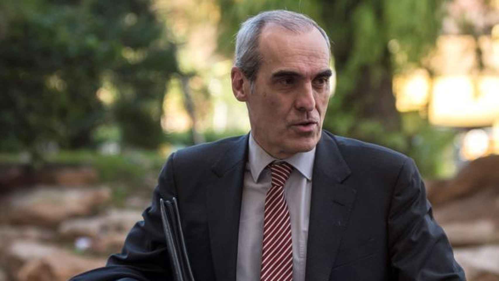 El PSOE cita a declarar al fiscal jefe anticorrupción, que archivó el caso del hermano de Ayuso