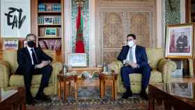El secretario de Estado de EEUU, Antony Blinken, durante su encuentro en Rabat con Nasser Bourita, ministro de Exteriores de Marruecos.