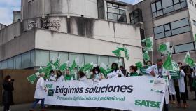 Imagen de archivo de una protesta de enfermeras y fisioterapeutas ante el Sergas.
