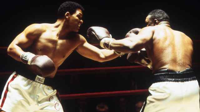 Will Smith interpreta al boxeador Muhammad Ali.