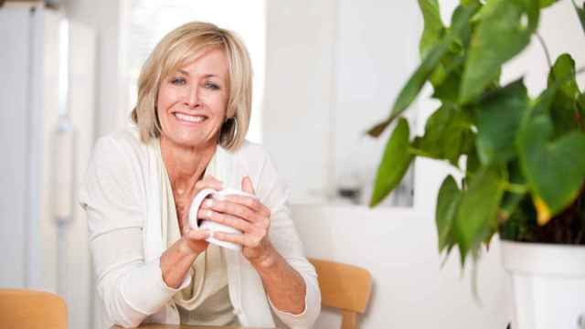 Estos son los alimentos y los hábitos que debes seguir para adelgar durante la menopausia