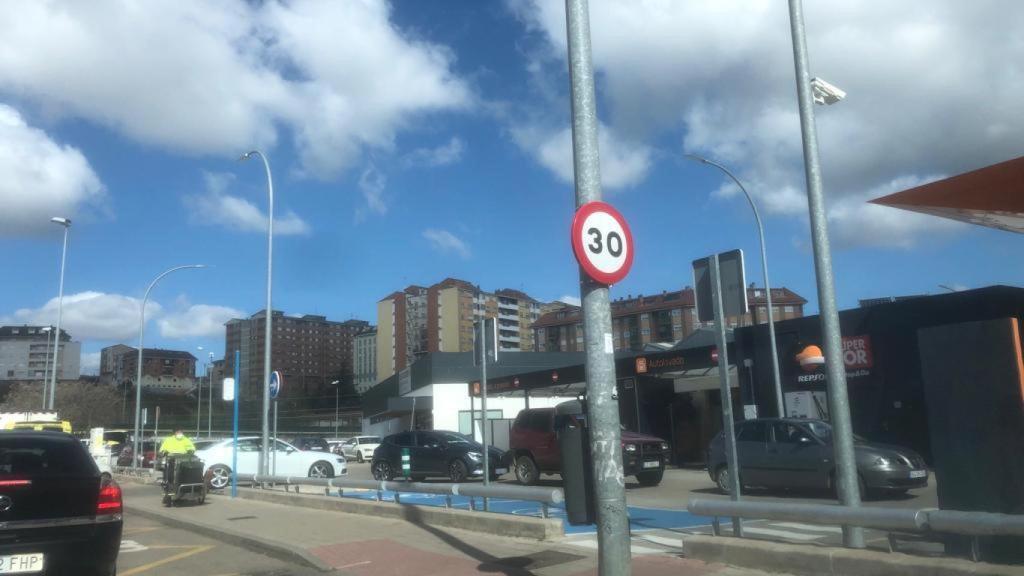 Imagen de una estación de servicio en Zamora