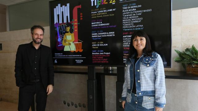 Josep Vicent y Julia Parra, en la presentación de Fijazz en Alicante.