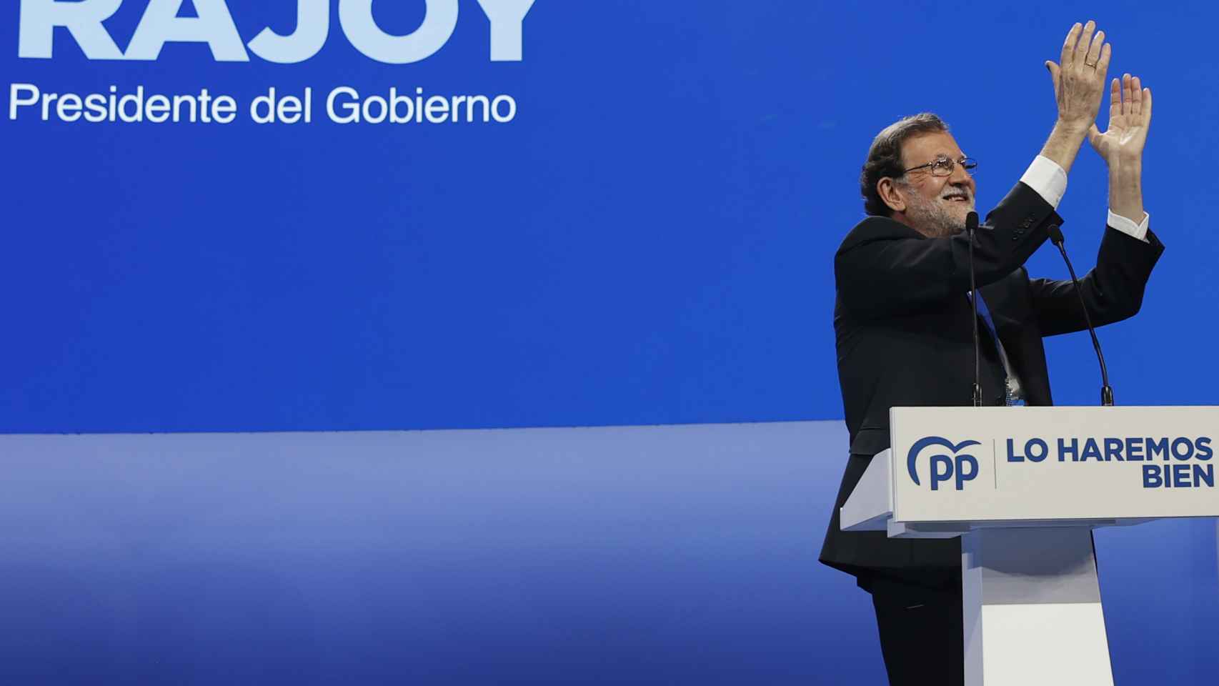 Mariano Rajoy, tras su discurso en el Congreso de Sevilla.