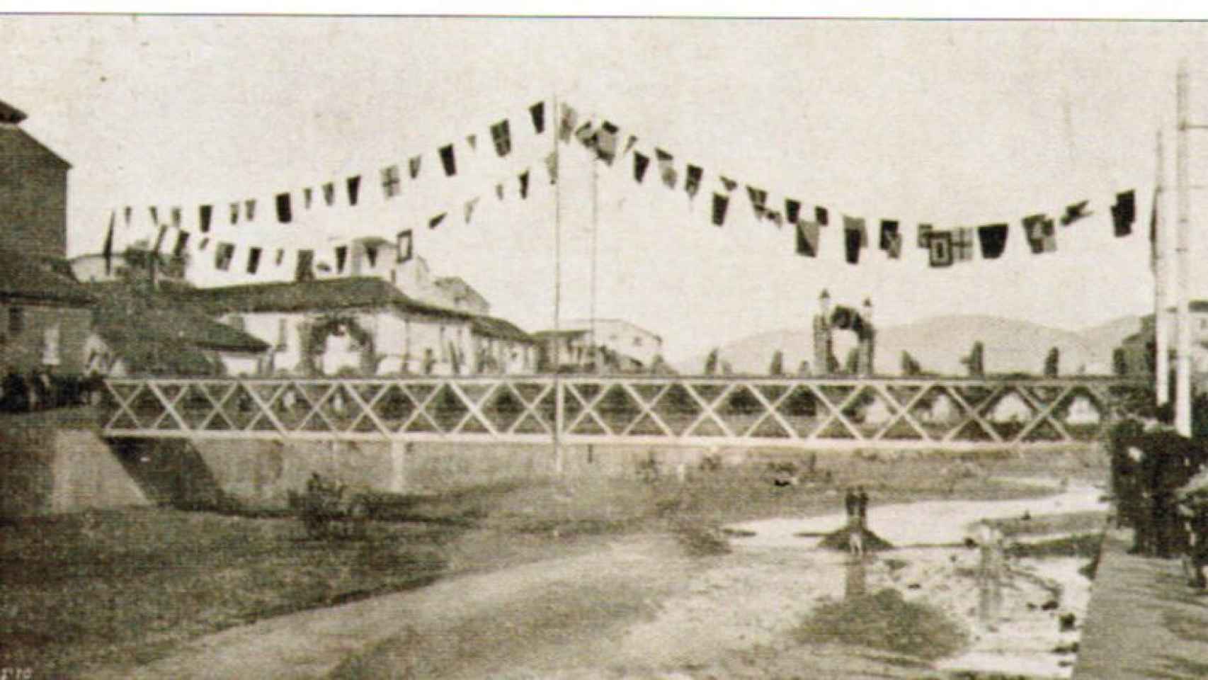 Inauguración del Puente de los Alemanes en 1909.