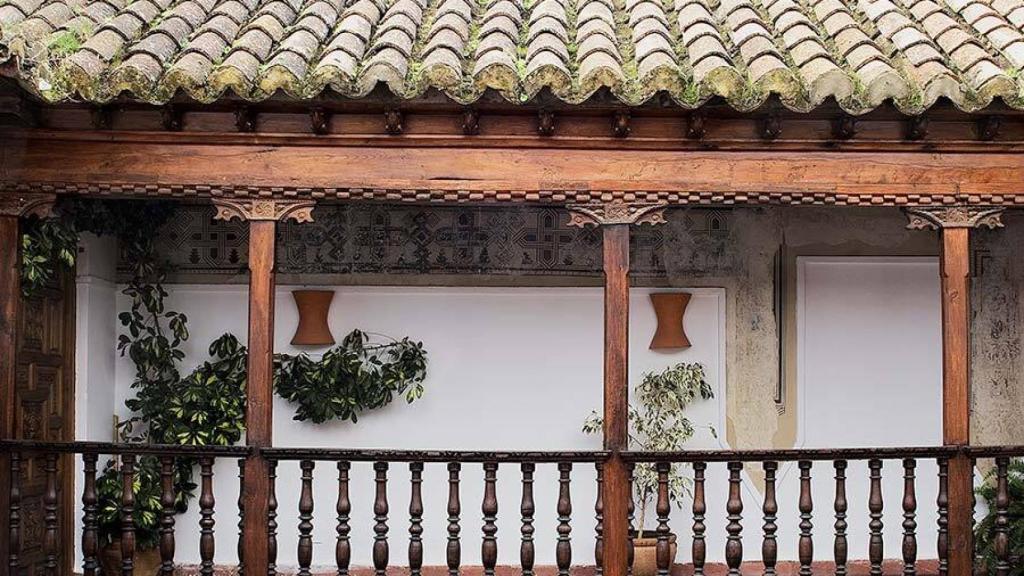 Patio Interior del Palacio de Mondragón.