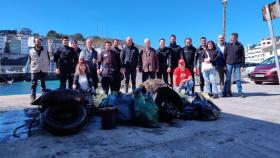 Voluntarios que participaron en la limpieza