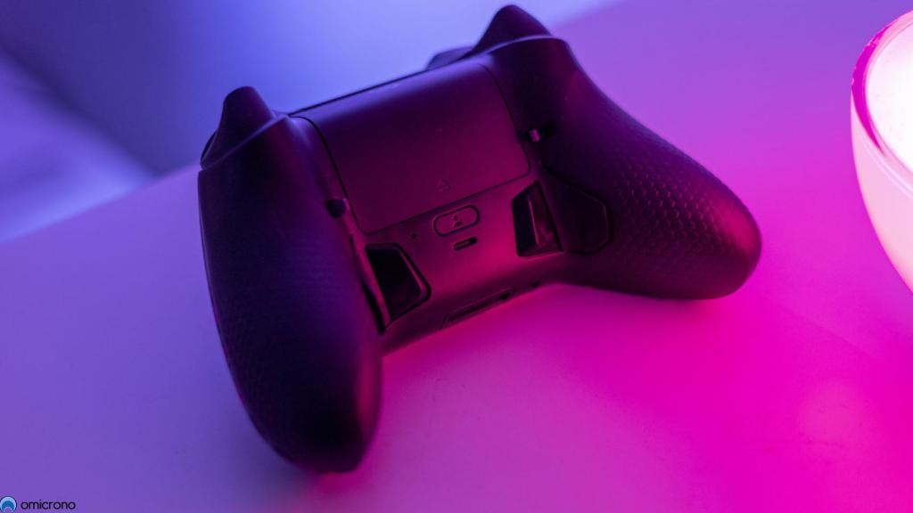 SCUF Instinct Pro.