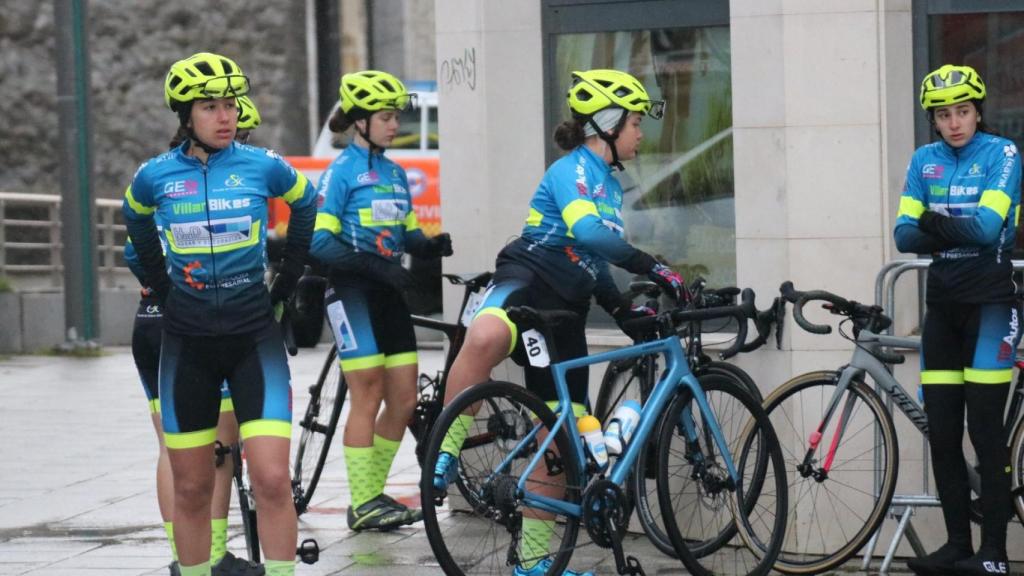 ECS femenino en Noja