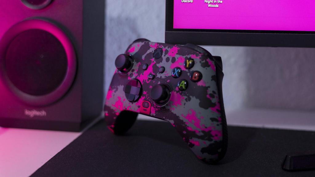 SCUF Instinct Pro.