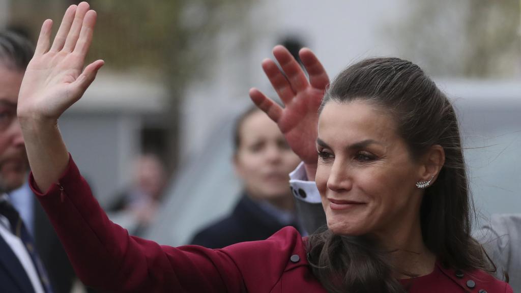 Detalle de los pendientes Plume de Chanel con diamantes valorados en 6.000 euros.