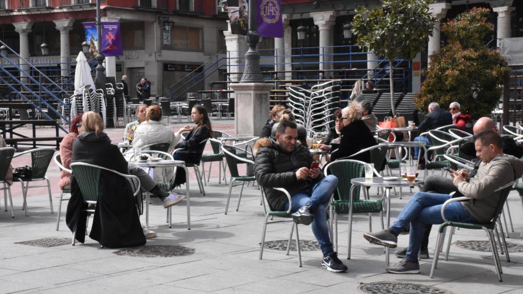 Una terraza en la Plaza Mayor de Valladolid