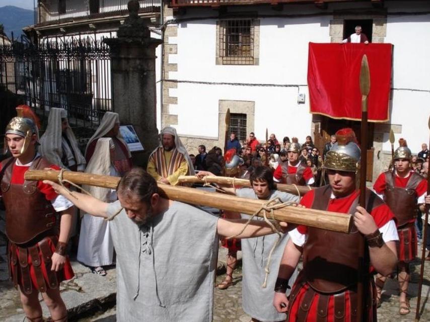 Una imagen de archivo del Vía Crucis Viviente de Candelario