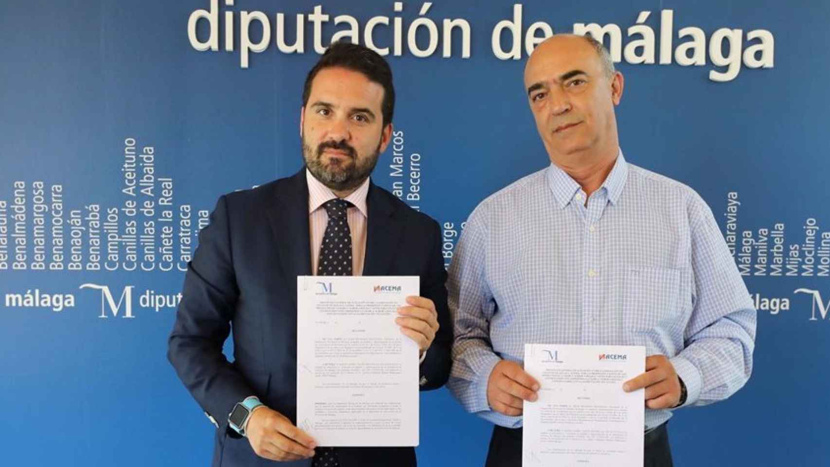 Imagen de archivo de Jacobo Florido, a la izquierda, cuando era diputado provincial de Málaga.