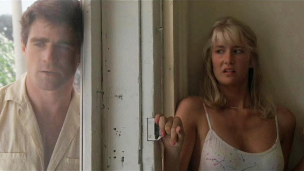 Treat Williams y Laura Dern en una escena de 'Palabras Suaves'