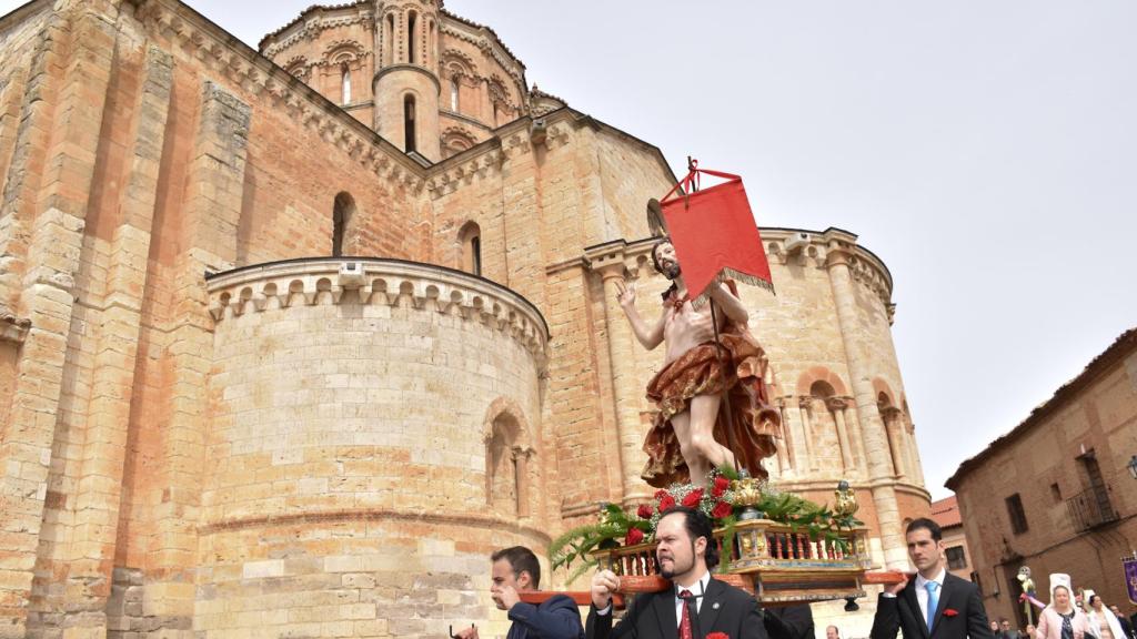 El Resucitado, junto a La Colegiata de Toro