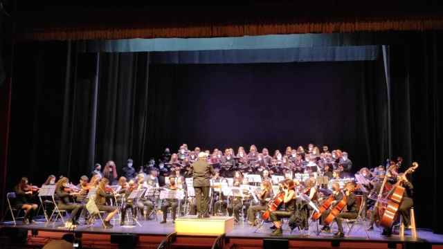 Concierto de la Orquesta Sinfónica y Coro del Conservatorio Marcos Redondo en el Teatro Quijano de Ciudad Real. Foto: Clara Manzano.