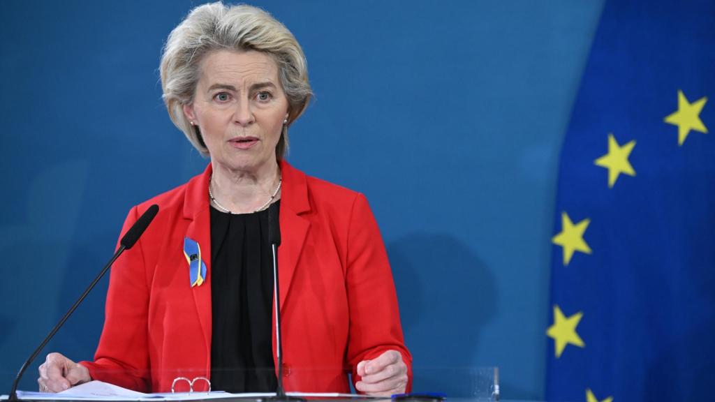 La presidenta de la Comisión, Ursula von der Leyen, durante una rueda de prensa este jueves