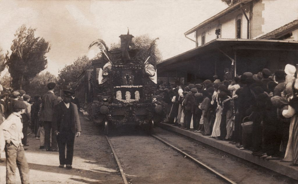 Llegada del tren a Carril. Foto: Patrimonio Vilagarcía