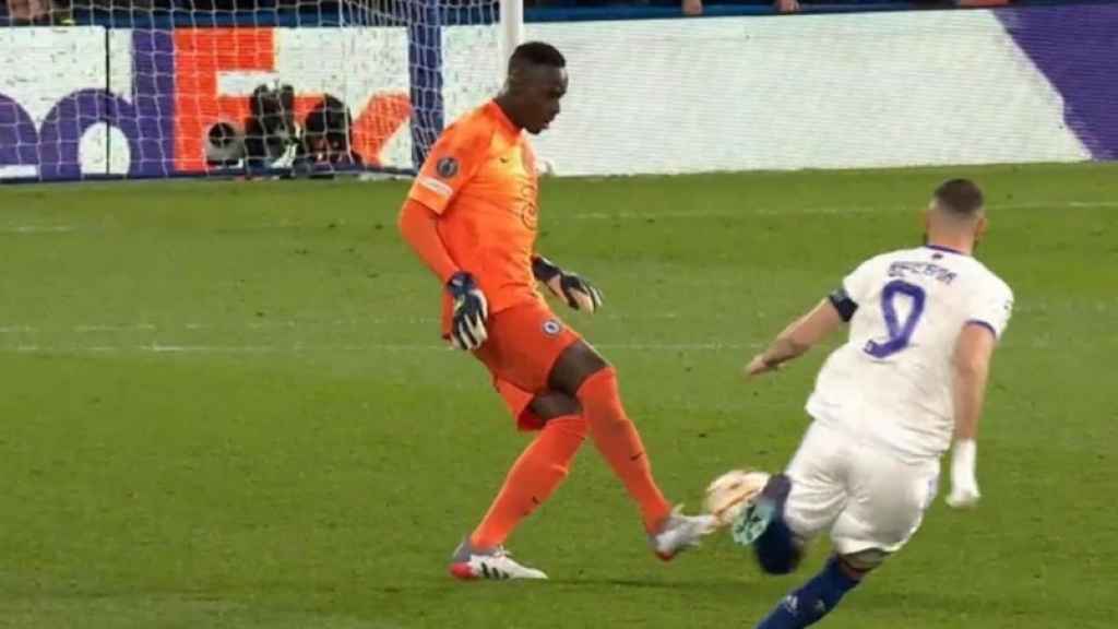 Donnarumma y Edouard Mendy