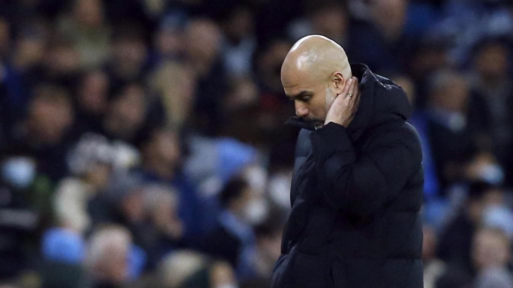 Pep Guardiola durante un partido del Manchester City