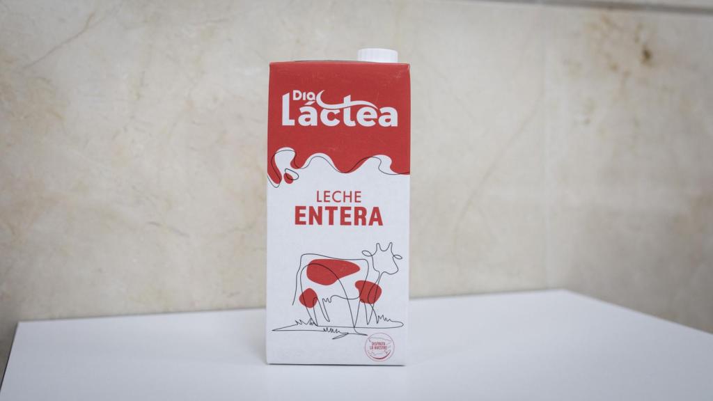 La leche entera de Dia.