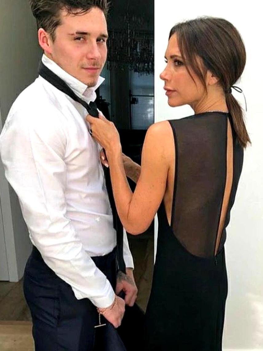 Victoria Beckham ha tenido un papel especial en la boda de su hijo Brooklyn.