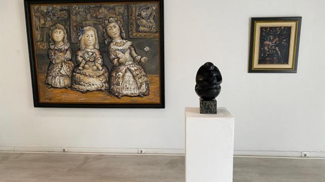 Exposición sobre Laxeiro en la Galería de Arte La Marina de A Coruña.