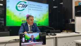 El presidente del CSIF en Castilla y León, Benjamín Castro, durante la rueda de prensa en una imagen de archivo.