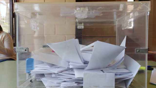 Los ciudadanos pueden votar por correo para las elecciones de Madrid del 28M.