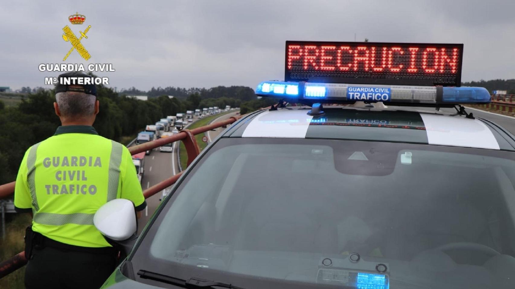 Un control de la Guardia Civil de Tráfico.