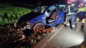 Estado en el que quedó el vehículo tras el accidente en Cotanes