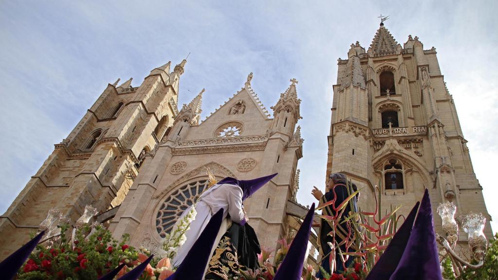 Peio García / ICAL . Procesión de El Encuentro que organiza la Real Hermandad de Jesús Divino Obrero de León