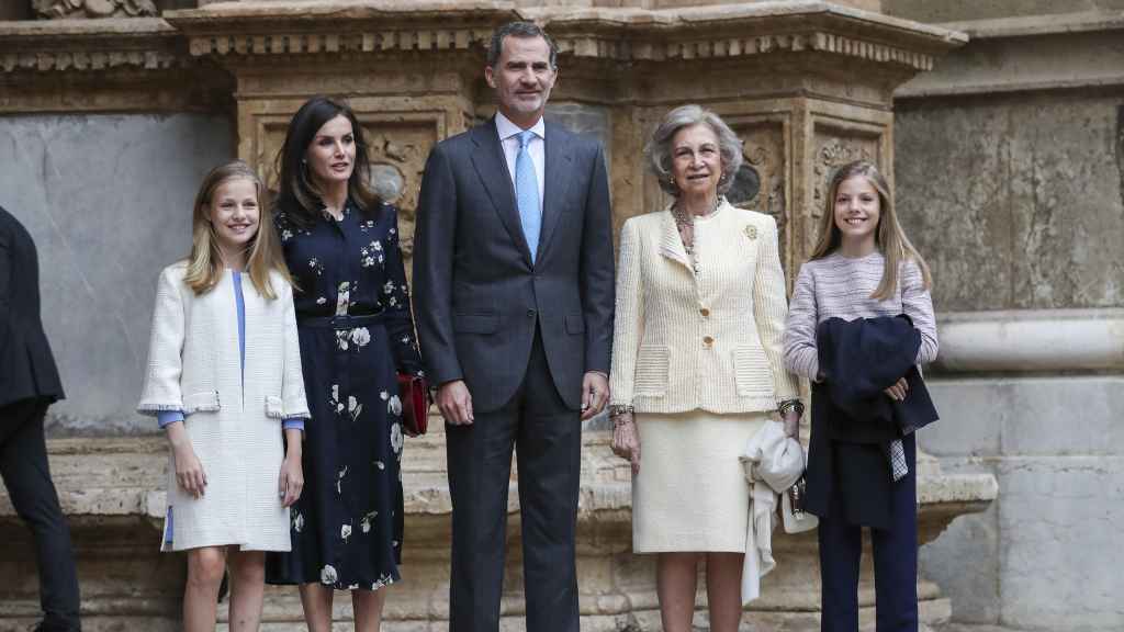 La Familia Real en la misa de Pascua de 2019.