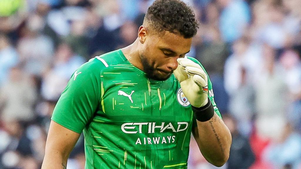 Zack Steffen, en un partido del Manchester City de la temporada 2021/2022